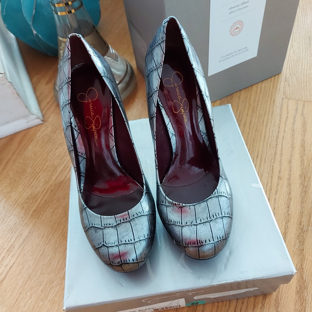 Jessica Simpson Heels👠🛍 - Picture 2 of 13